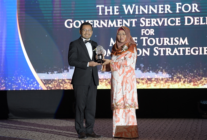 Langkawi Development Authority (LADA) received the prestigious Global Maritime and Aerospace Awards 2023